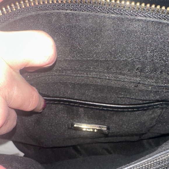 ALDO Elegant Black Leather Handbag - Picture 12 of 14